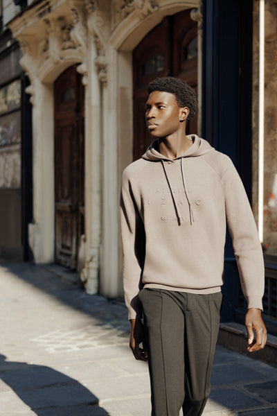 Pull à capuche en maille chatain - IZAC