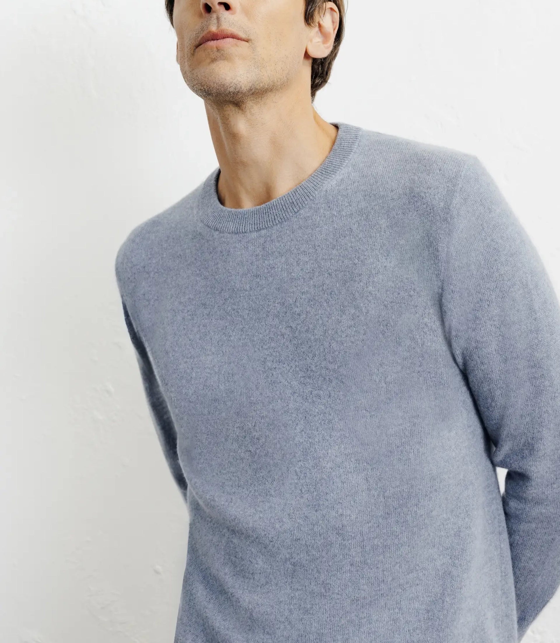 Pull col rond 100% cachemire indigo