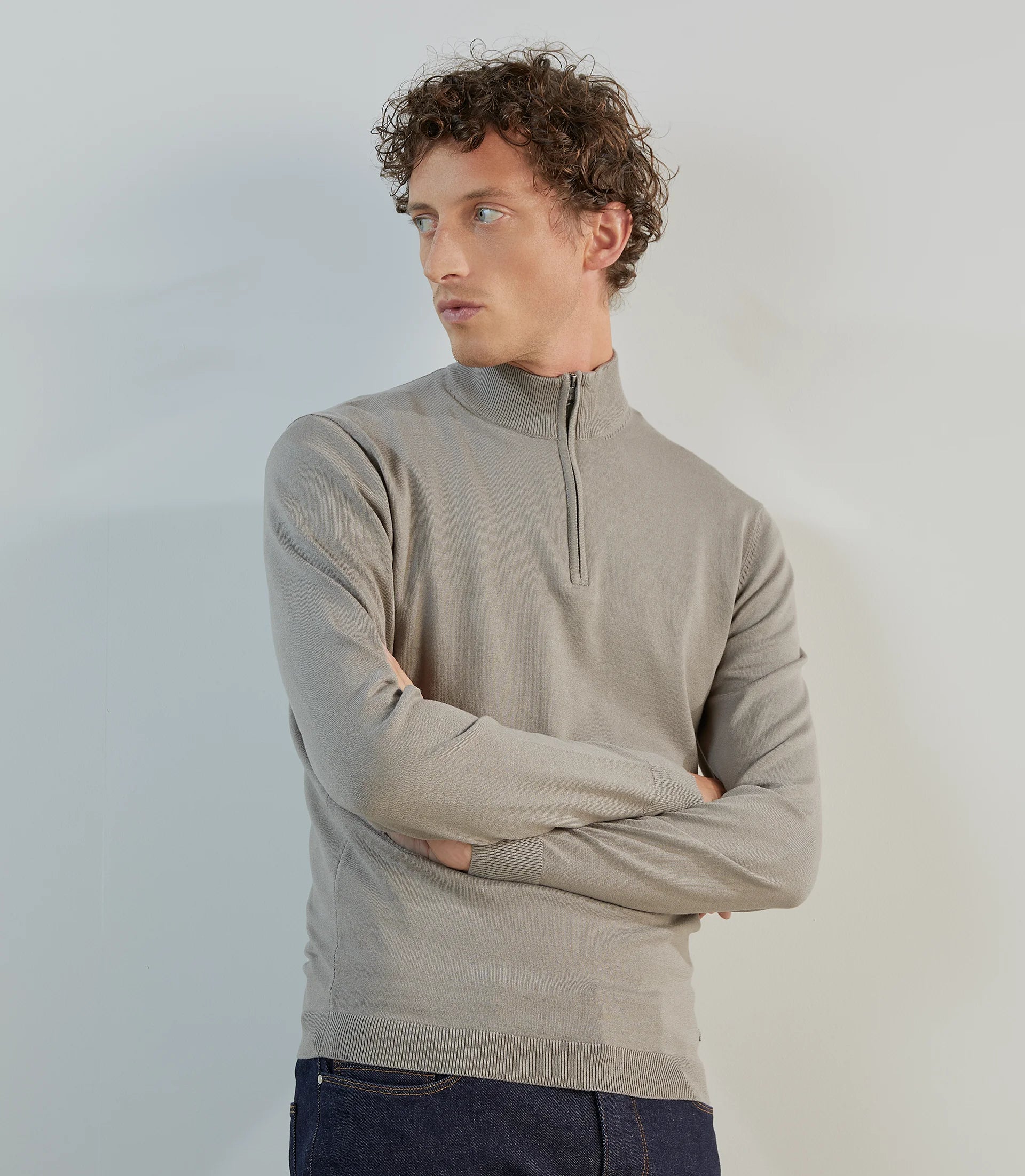 Pull demi - zip à col montant taupe - IZAC