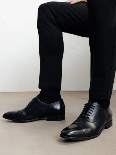 Chaussures richelieu en cuir noir - IZAC