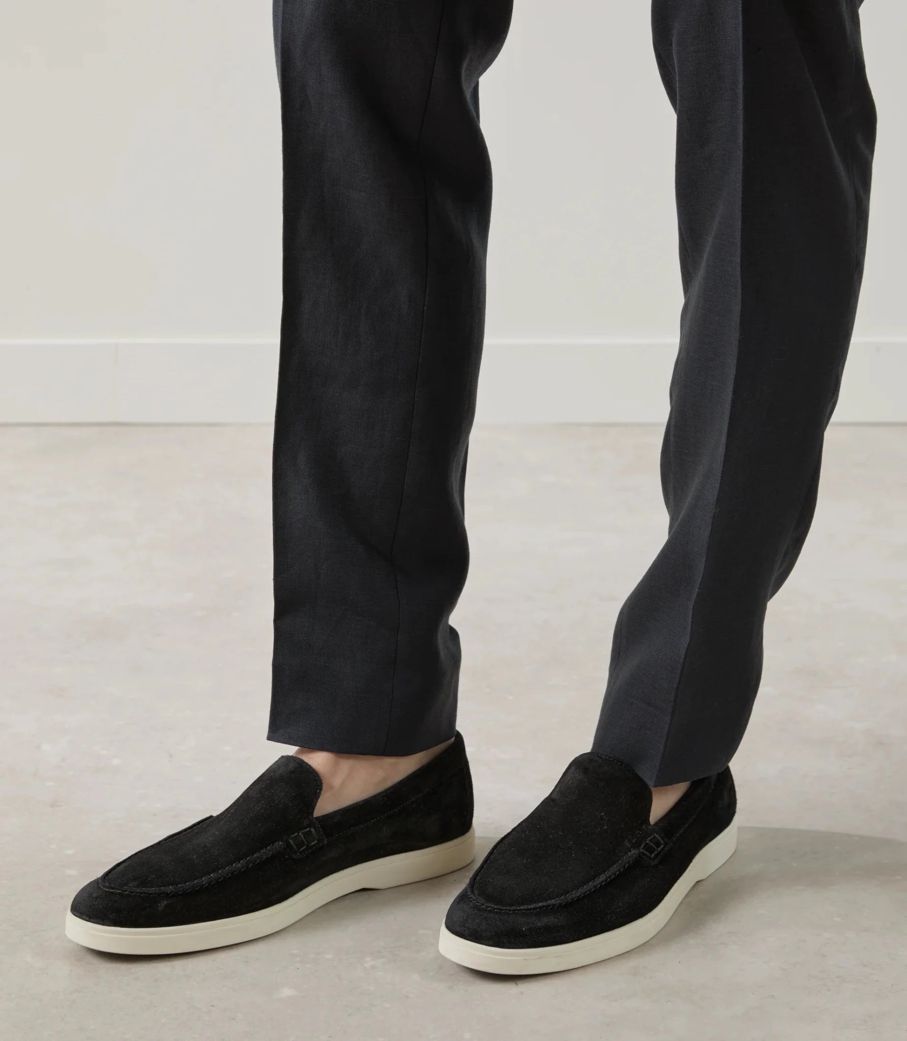 Mocassin casual en suède noir - IZAC