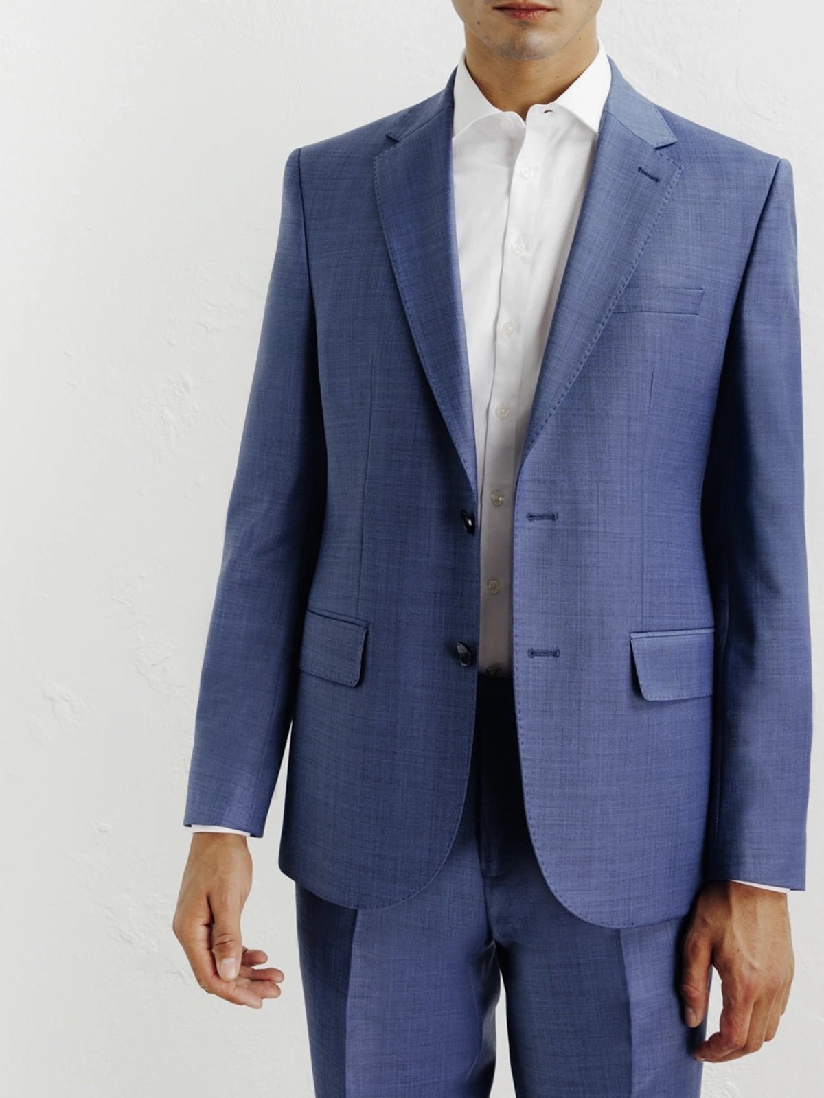 Costume en laine bleu