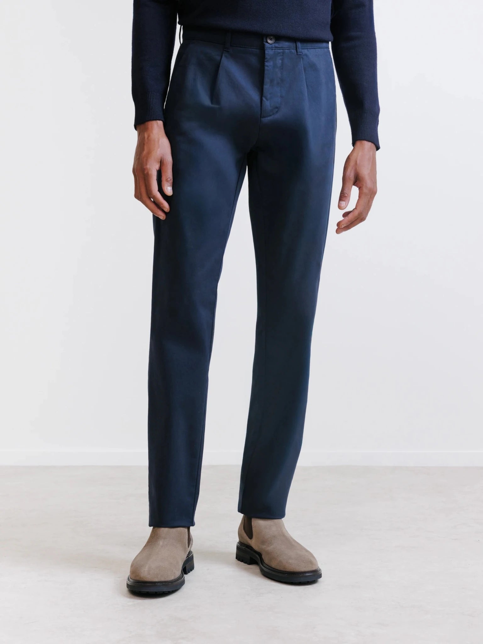 Pantalon chino à plis marine - IZAC