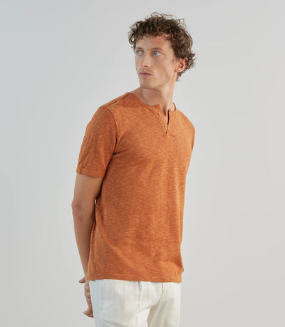 T-shirt à manches courtes avec col tunisien orange - IZAC