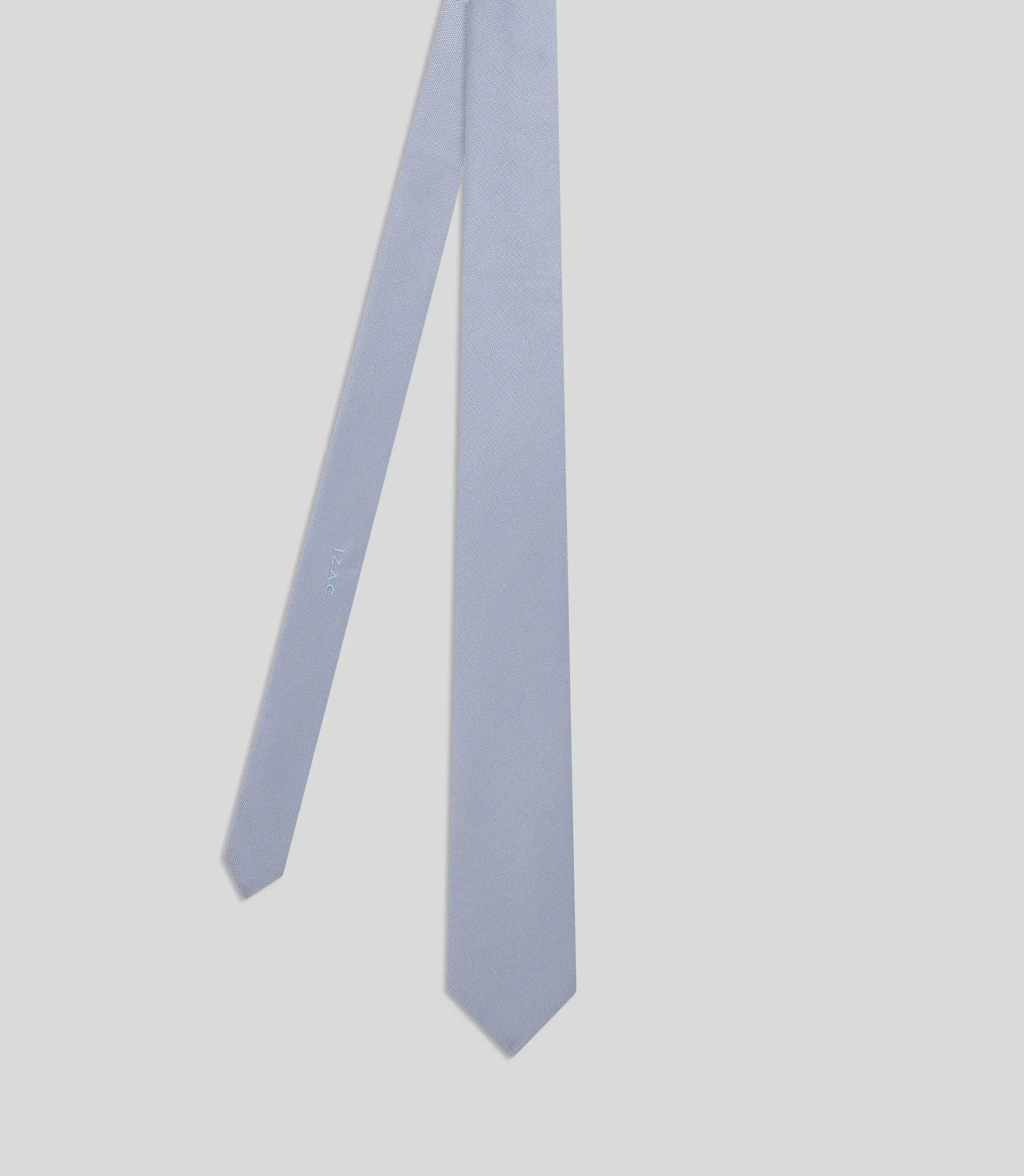 Cravate unie bleu ciel