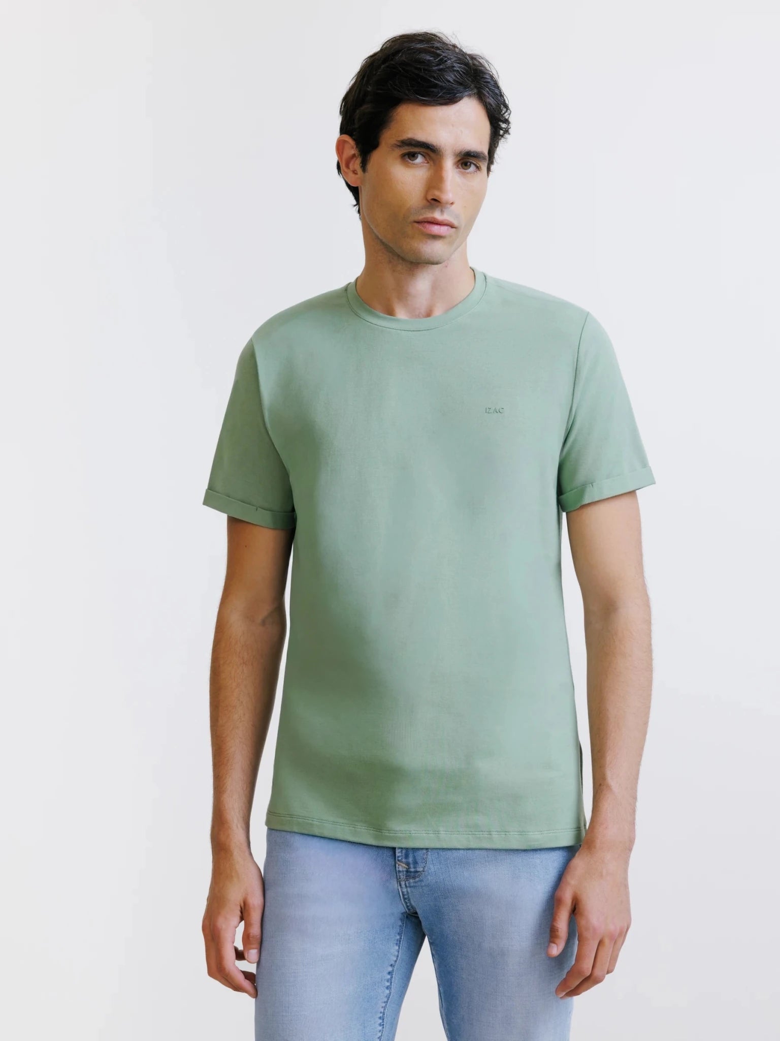 Green crew neck T-shirt