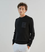 Pull avec poche bi - matière noir - IZAC