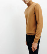 Pull col roulé camel