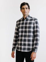 Chemise à carreaux noire