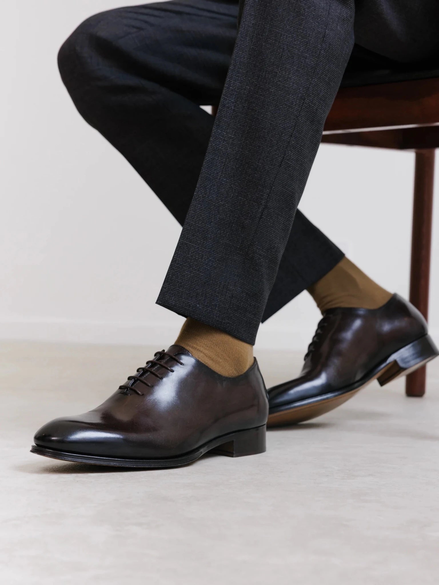 Richelieu en cuir marron foncé