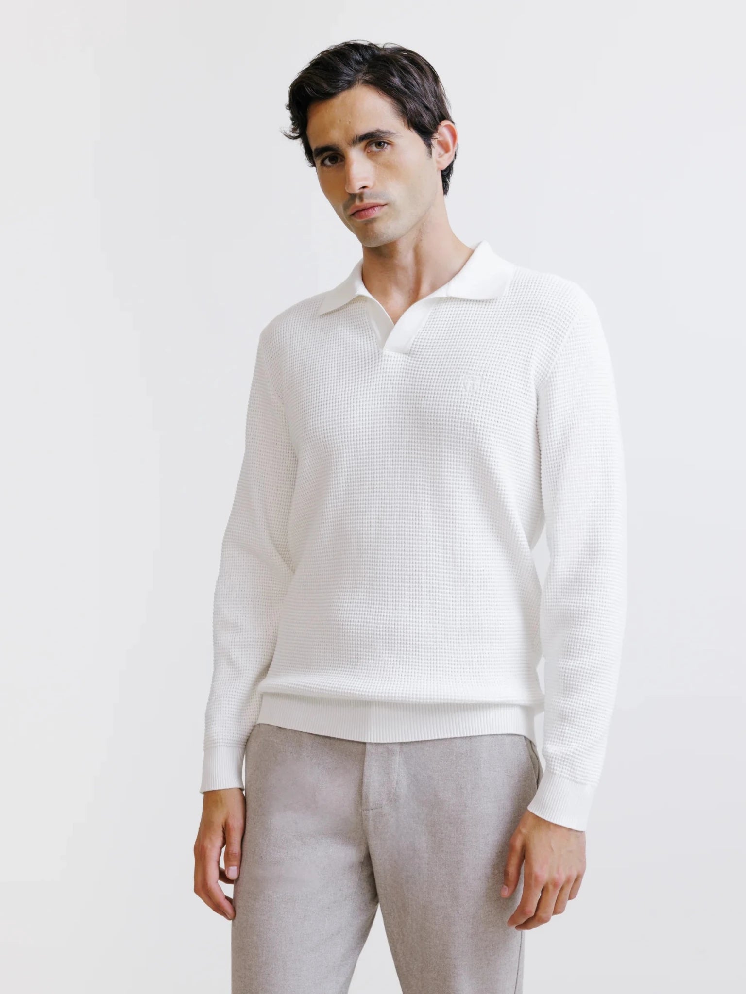 Ecru open polo collar jumper with textured knit
