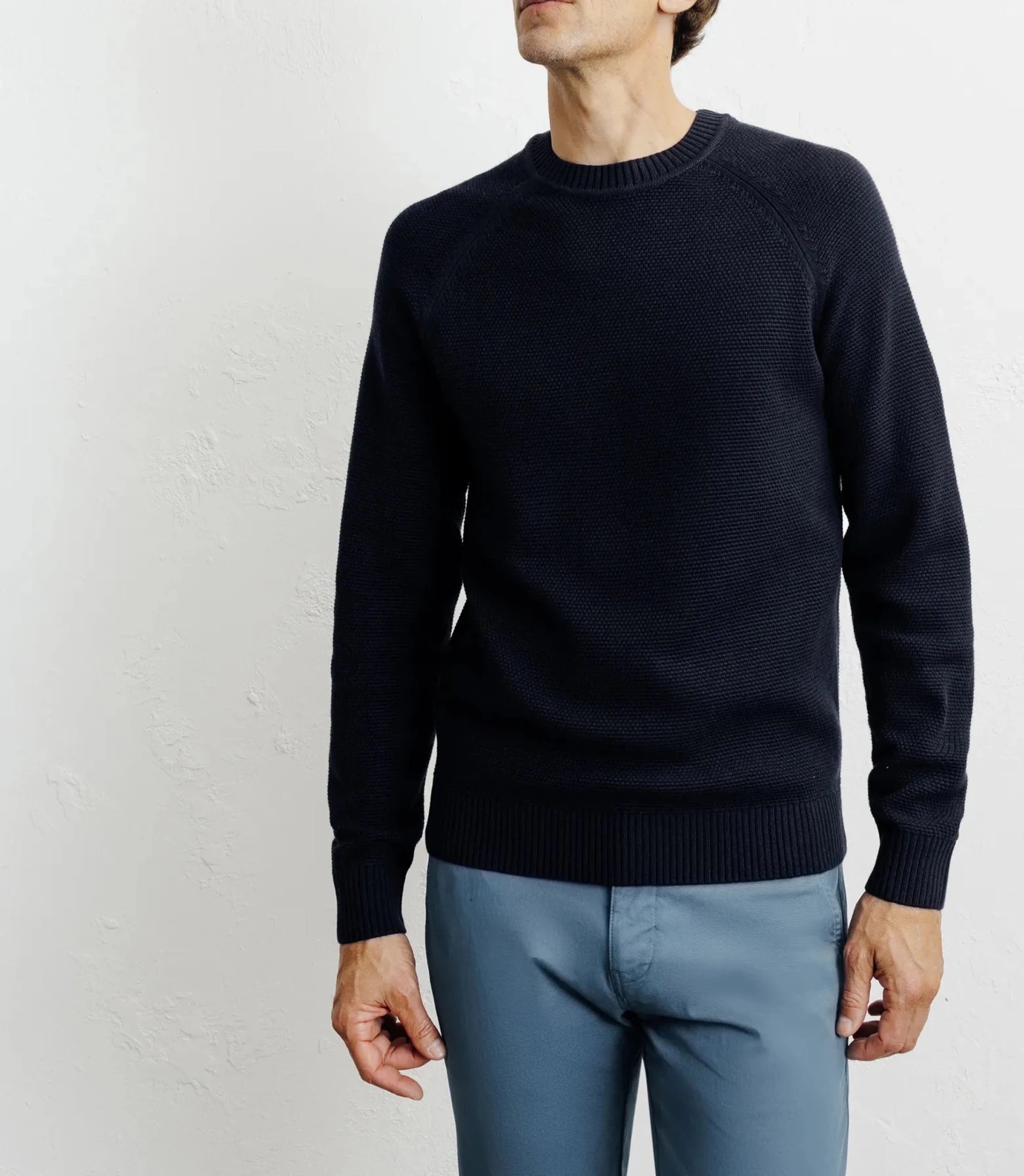 Pull col rond jeux de points marine - IZAC