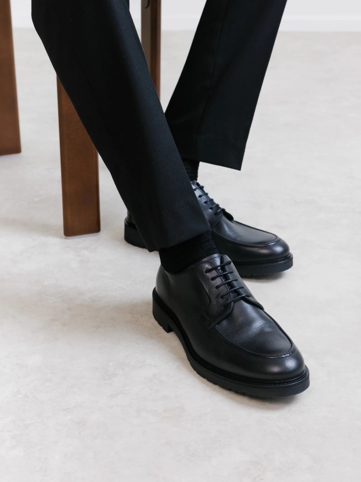 Black leather Derby shoes
