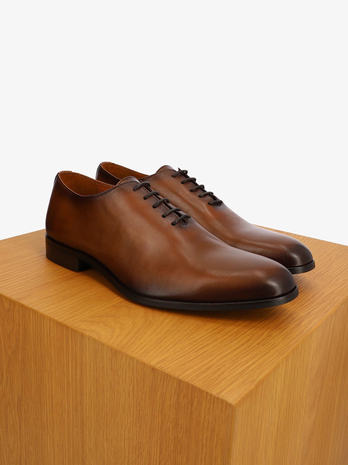 Chaussures richelieu en cuir marrons - IZAC