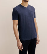 V-neck t-shirt with navy pocket