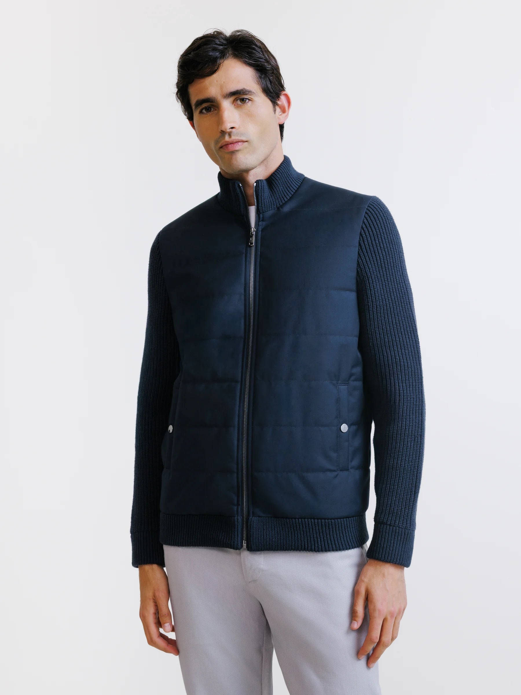 Two-material navy zipped vest