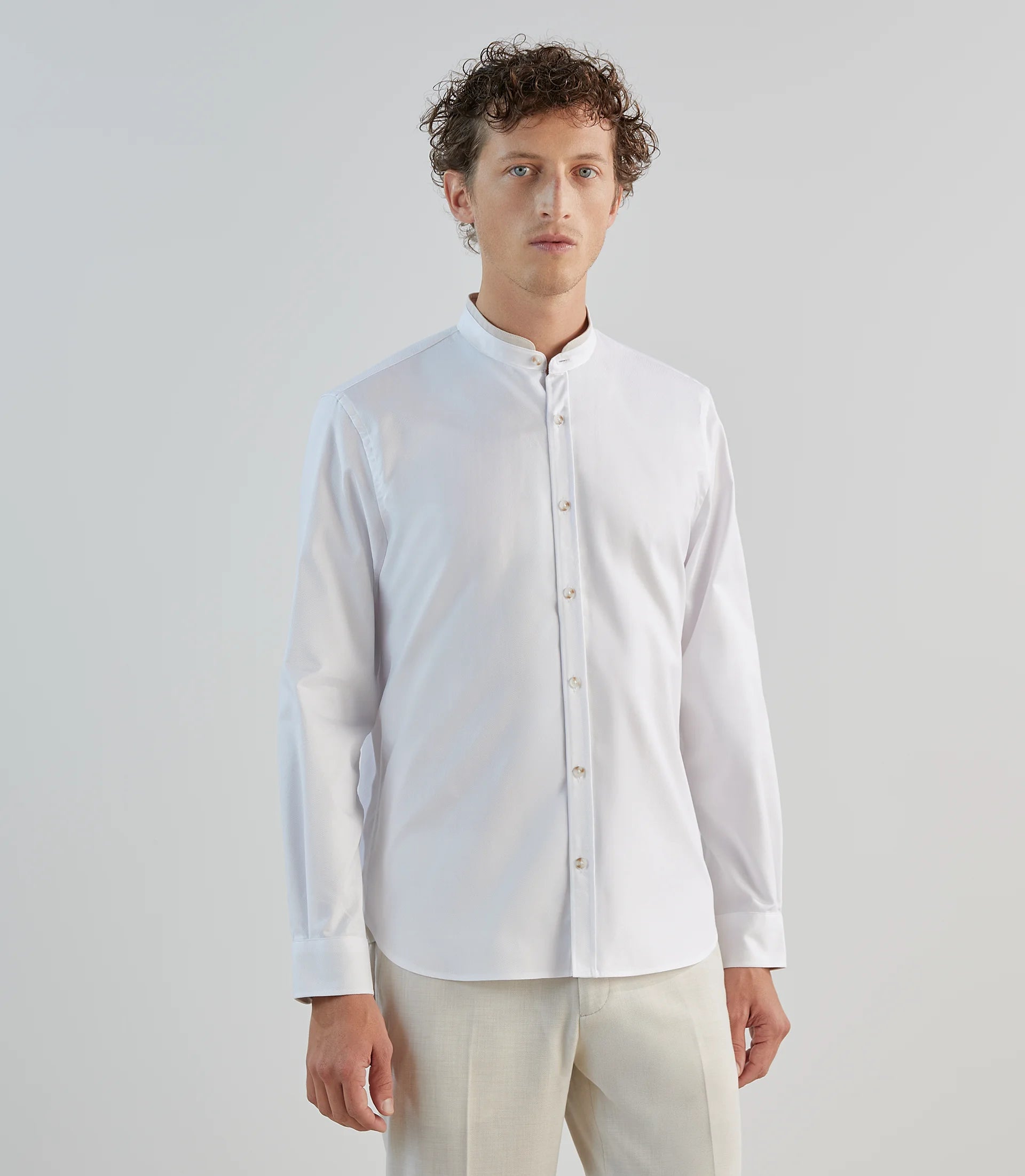 Chemise col mao avec coudières blanche - IZAC