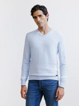 Light blue cotton and cashmere V-neck sweater