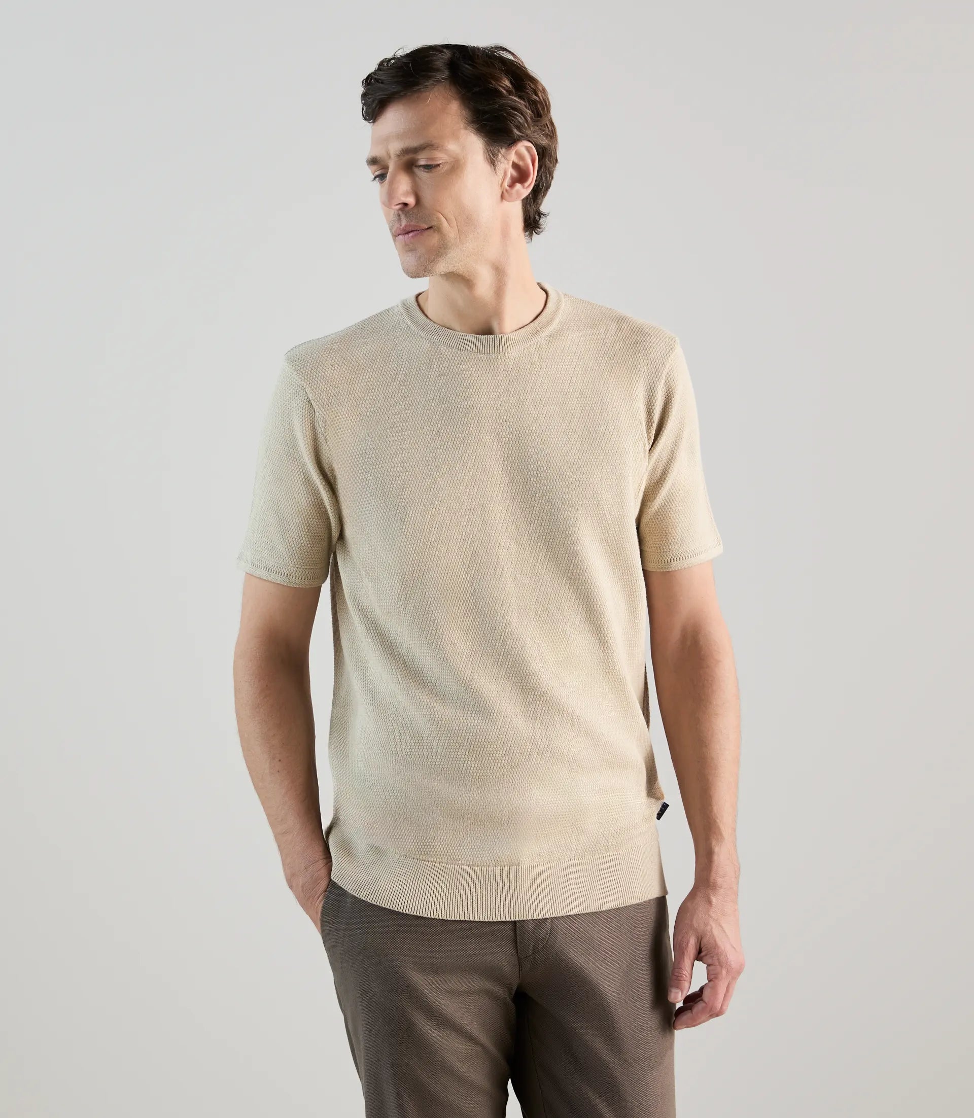 T-shirt à manches courtes en jeu de points beige - IZAC