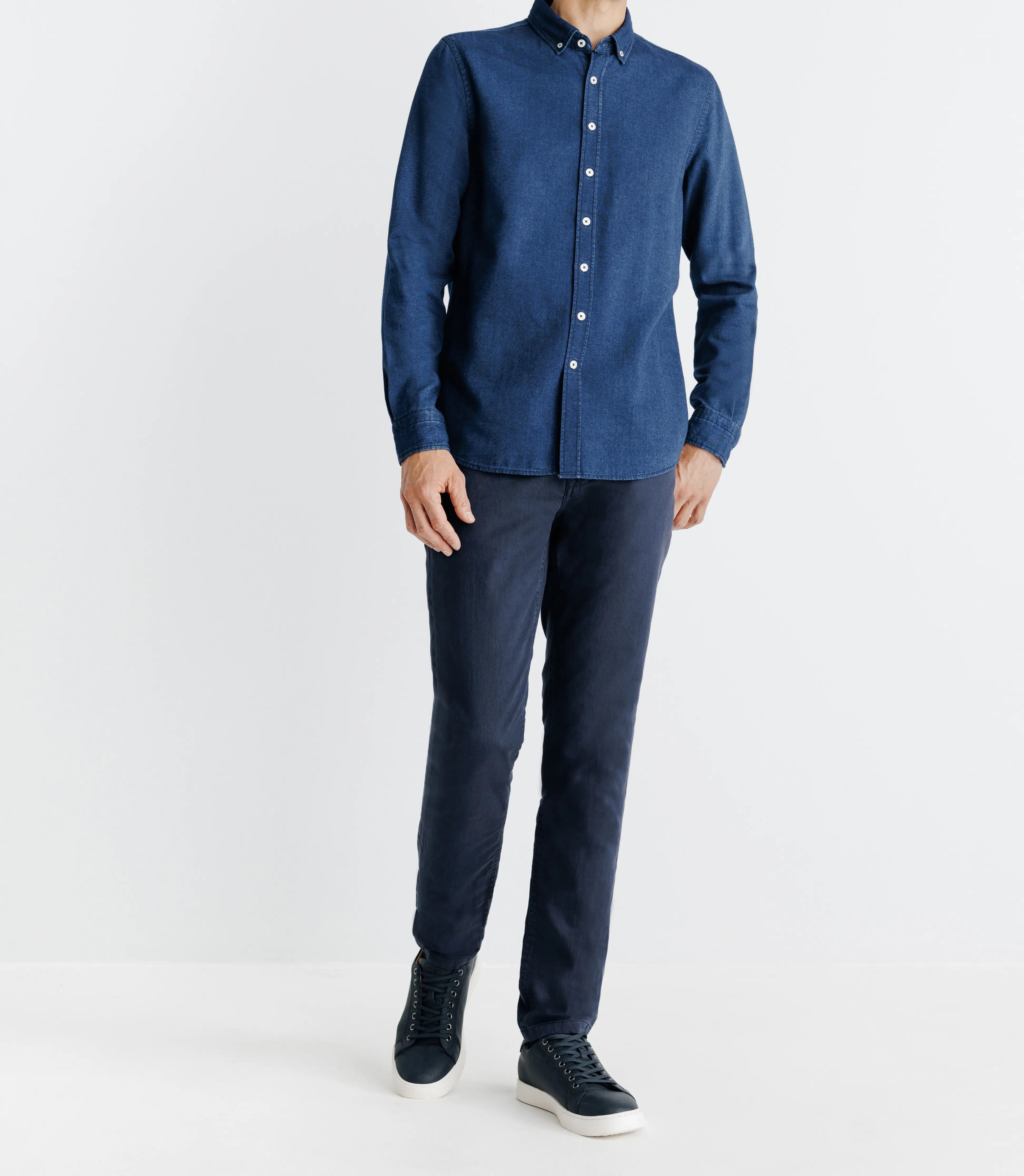 Chemise col boutonné bleue - IZAC