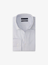 Chemise à rayures blanches