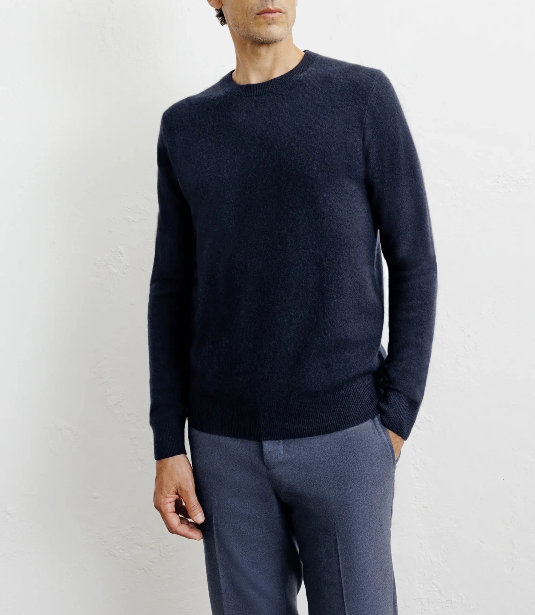 Pull col rond 100% cachemire marine