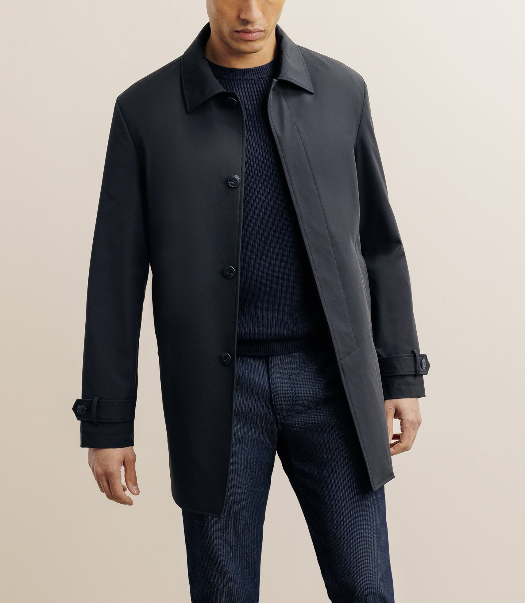 Manteau imperméable court noir - IZAC