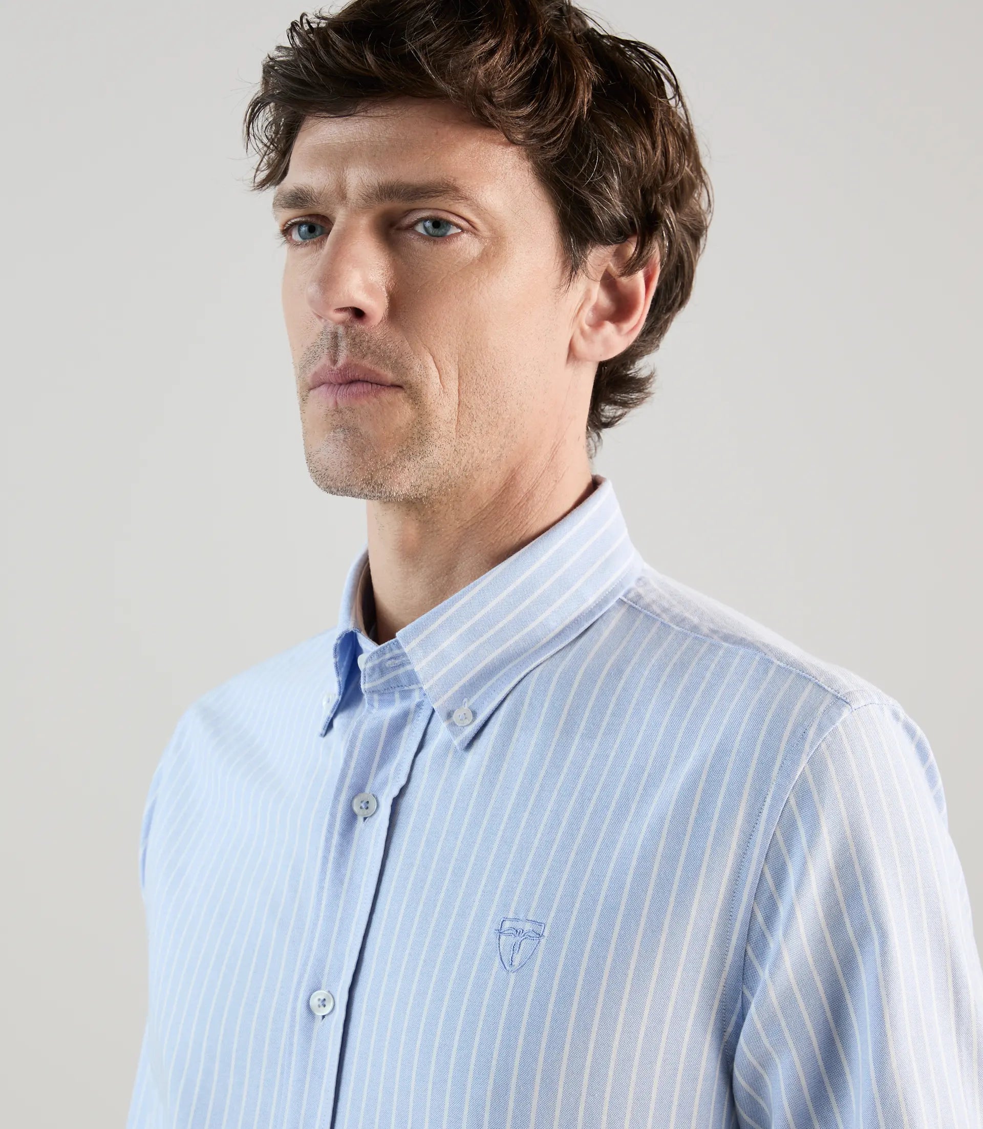 Chemise casual avec col boutonné ciel - IZAC