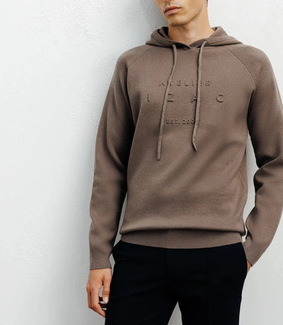 Pull à capuche en maille chatain - IZAC