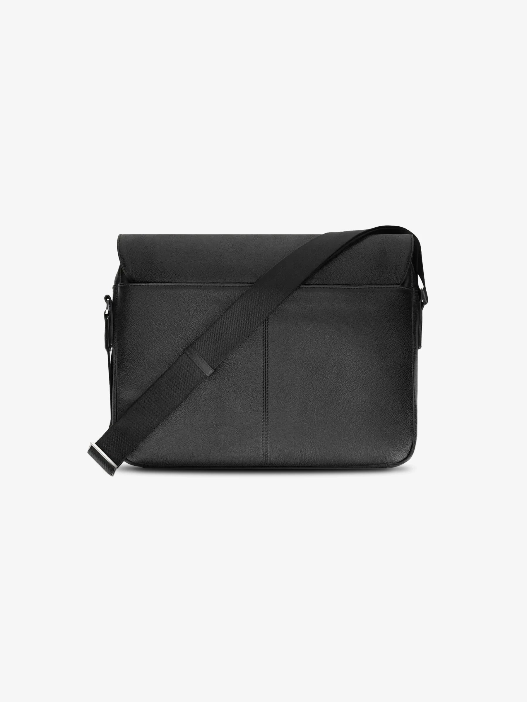 Black shoulder bag