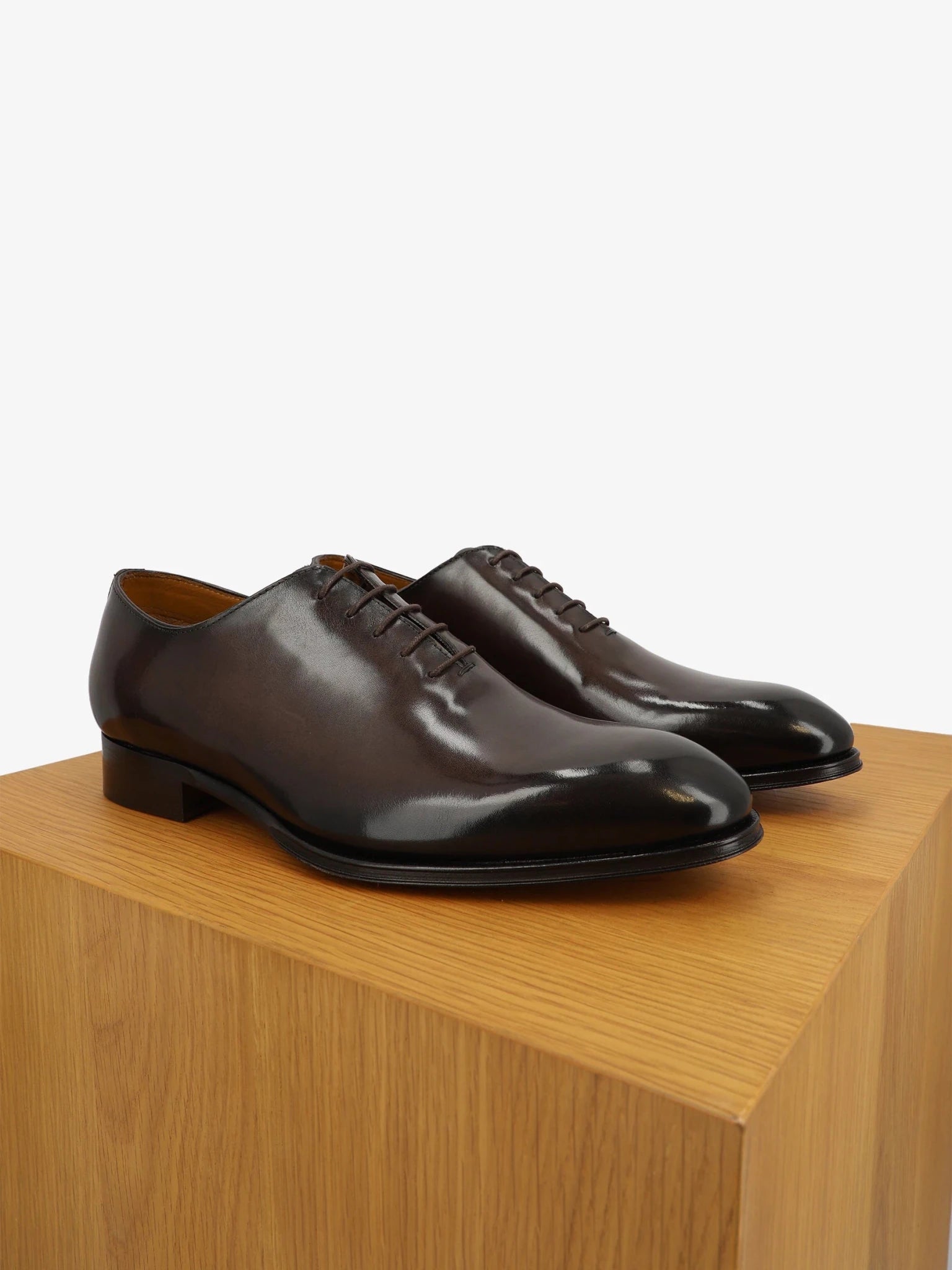 Richelieu en cuir marron foncé - IZAC