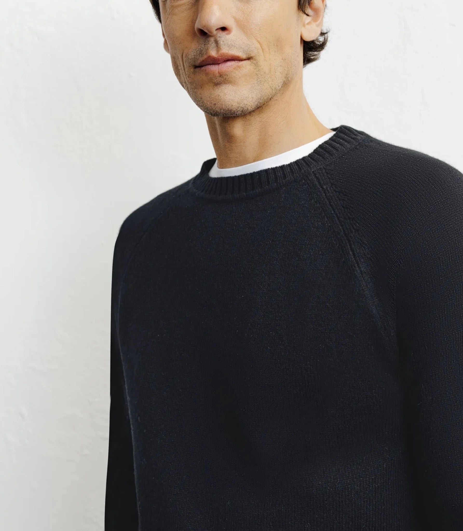 Pull en laine col rond noir - IZAC