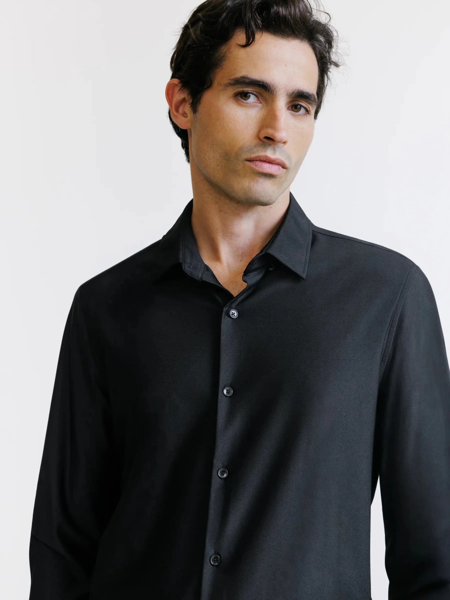 Chemise slim en maille noire - IZAC