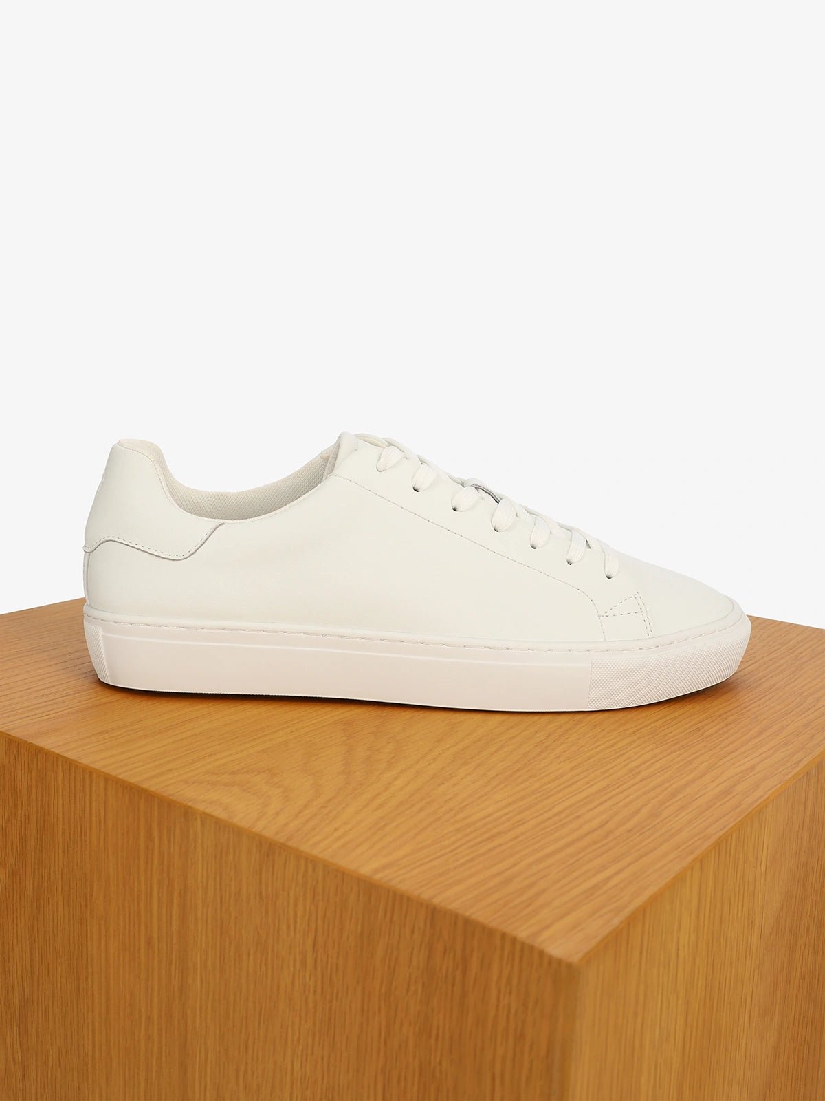 Baskets en cuir blanche - IZAC
