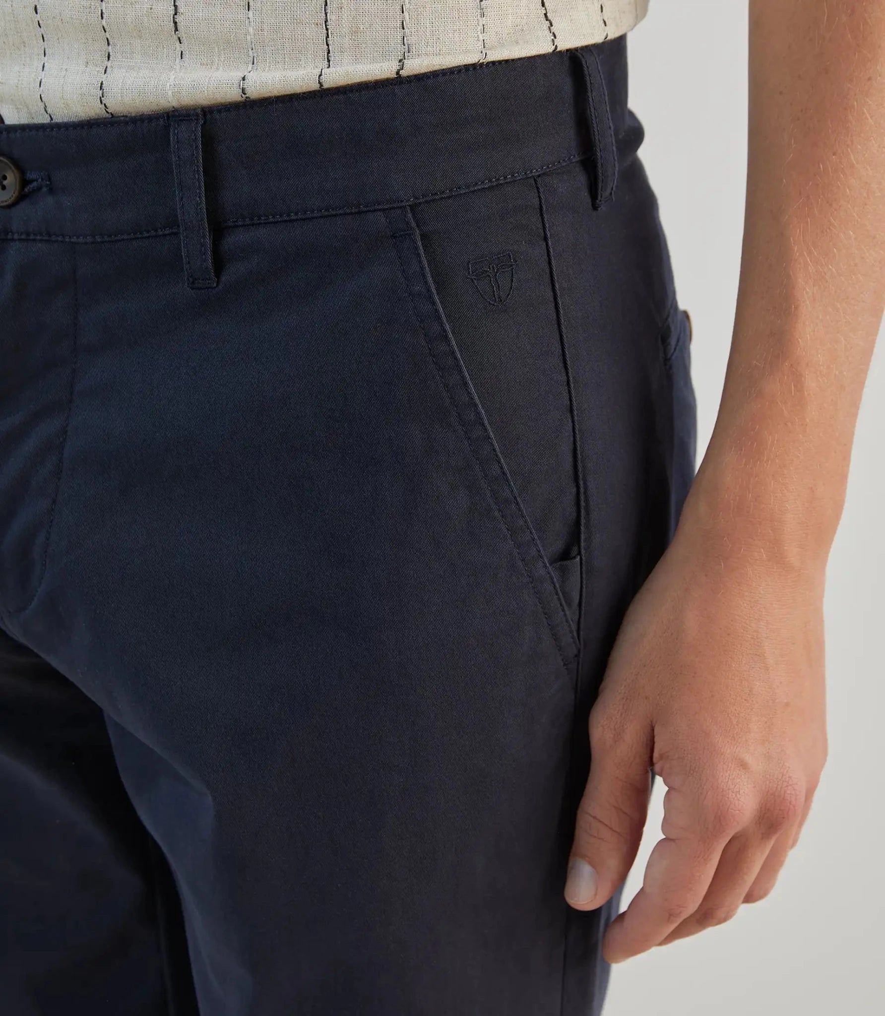 Pantalon chino marine - IZAC