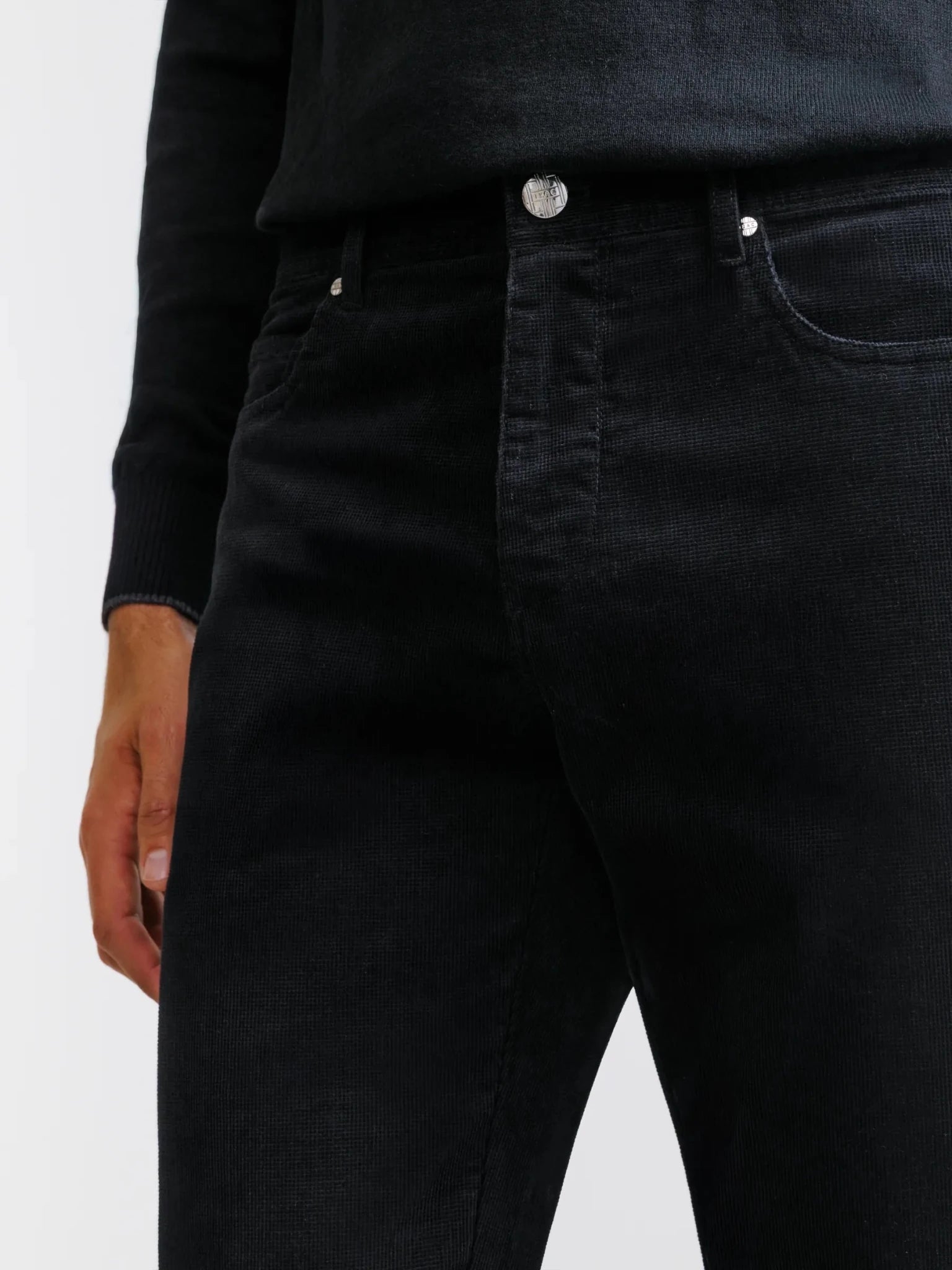 Pantalon en velours noir - IZAC