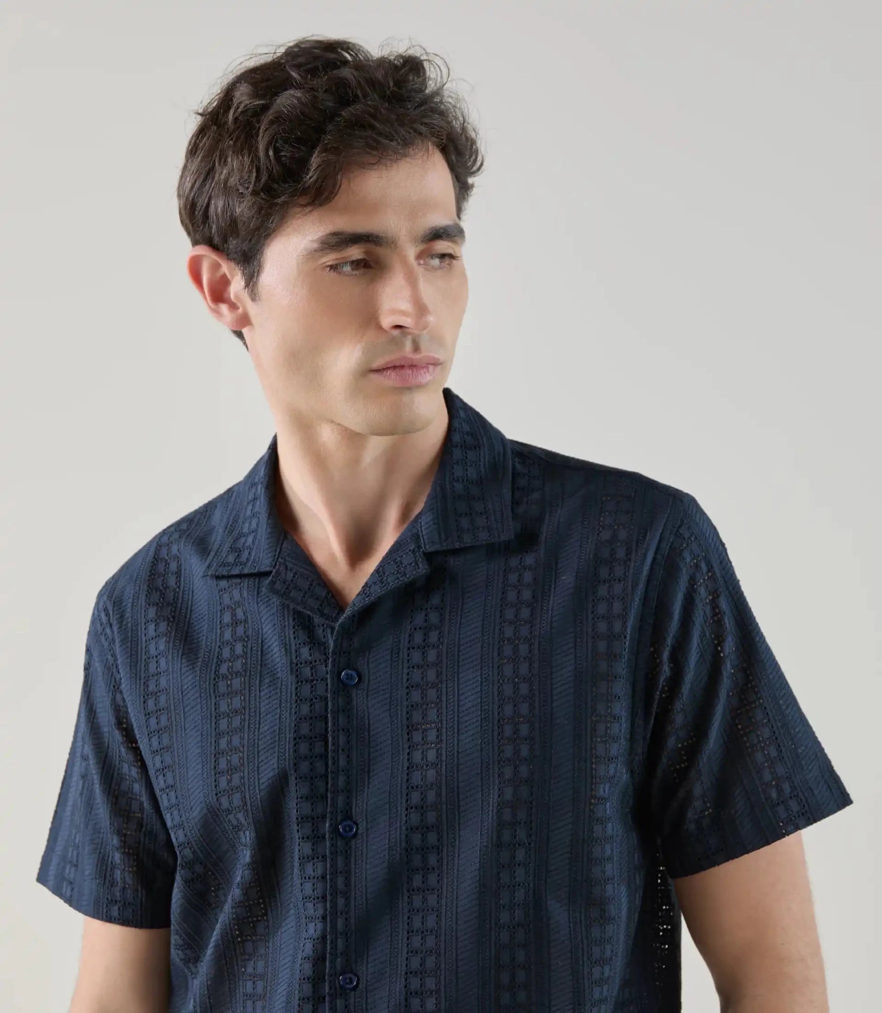 Chemise brodée marine - IZAC