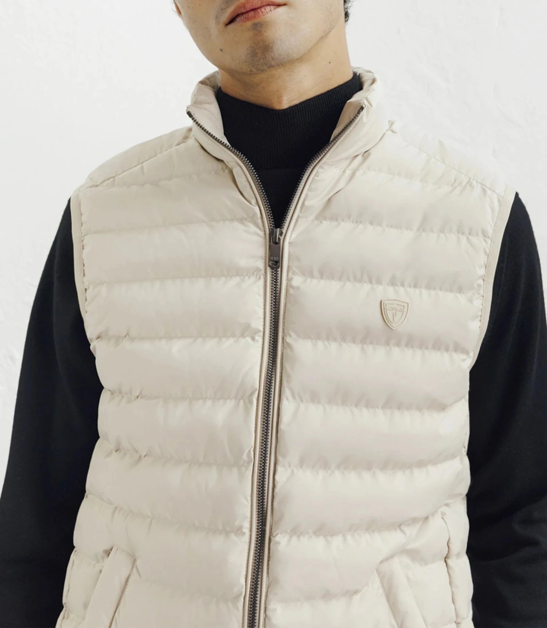 Beige lightless light jacket