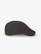 Gavroche in brown flea-footed pants