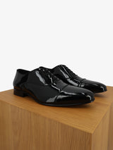 Black patent leather Oxford shoes