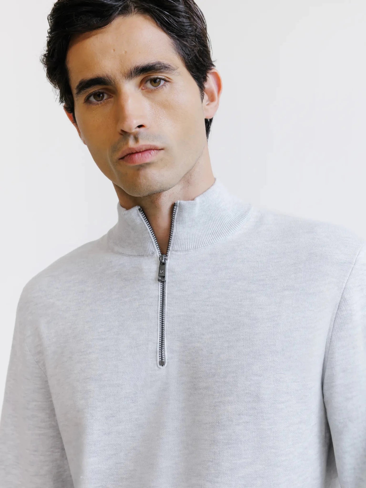 Pull à col demi-zippé gris clair - IZAC