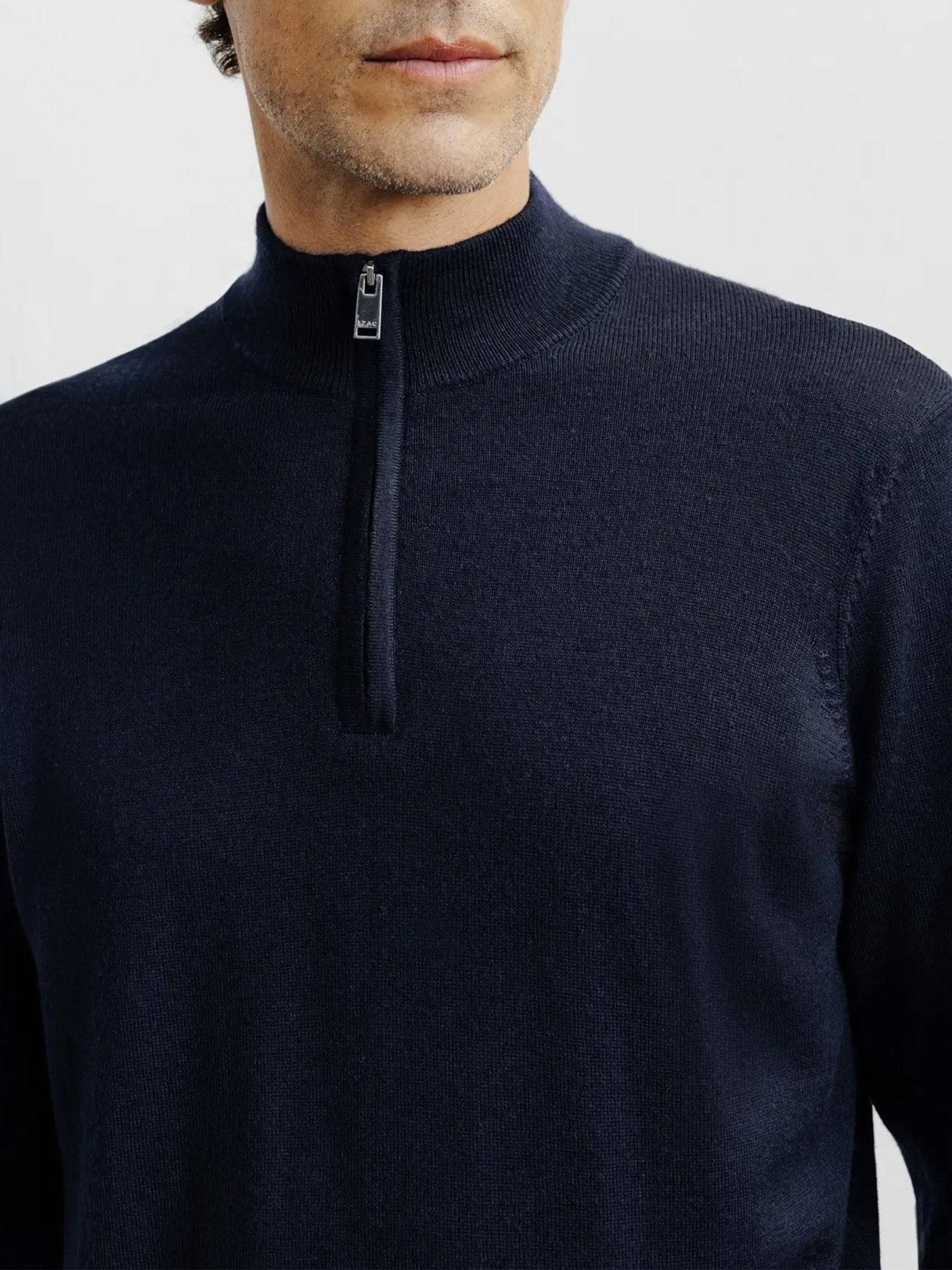 Pull demi zippé marine - IZAC