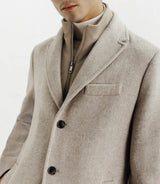 City coat with removable beige trim