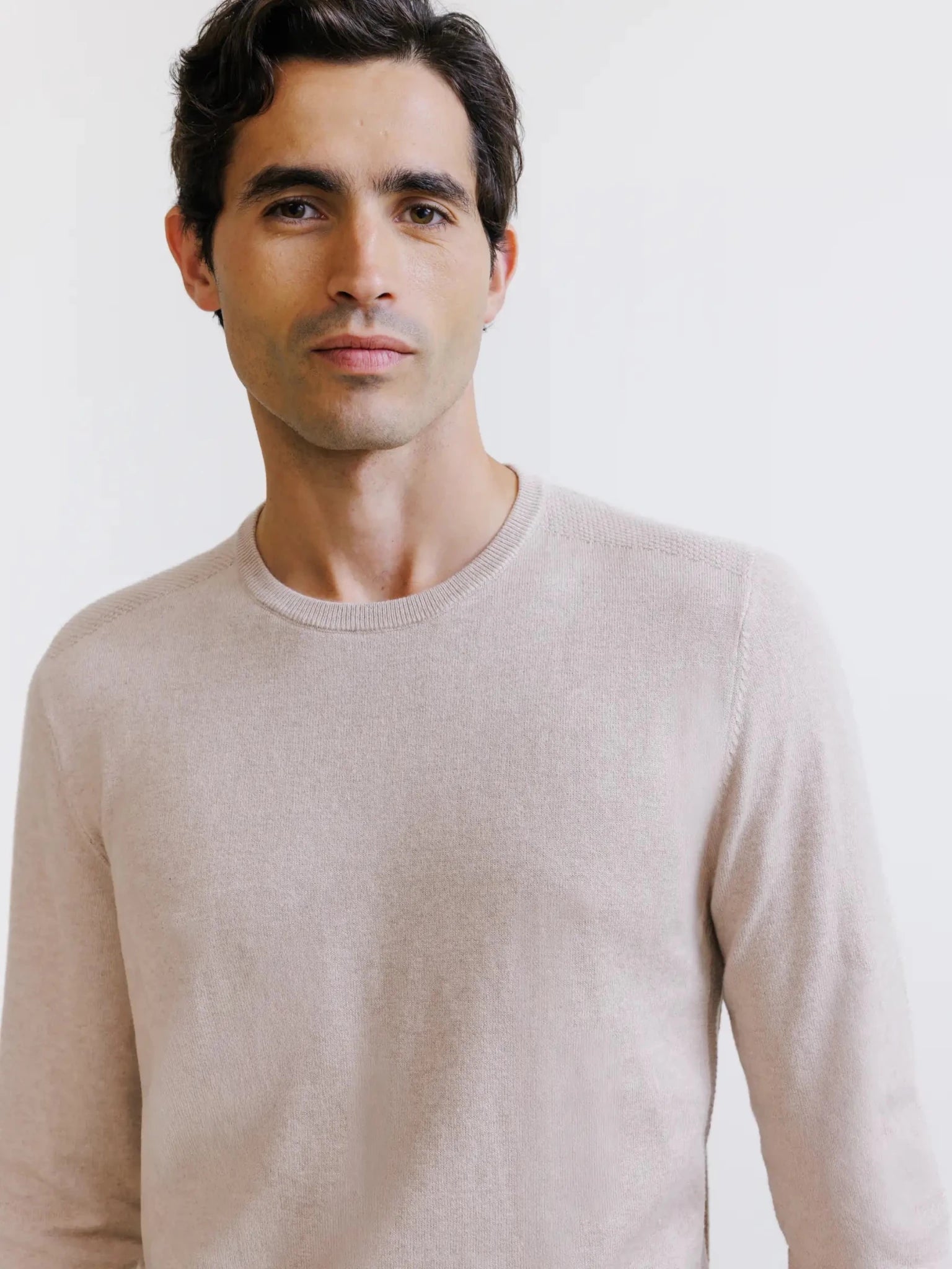Pull col rond beige