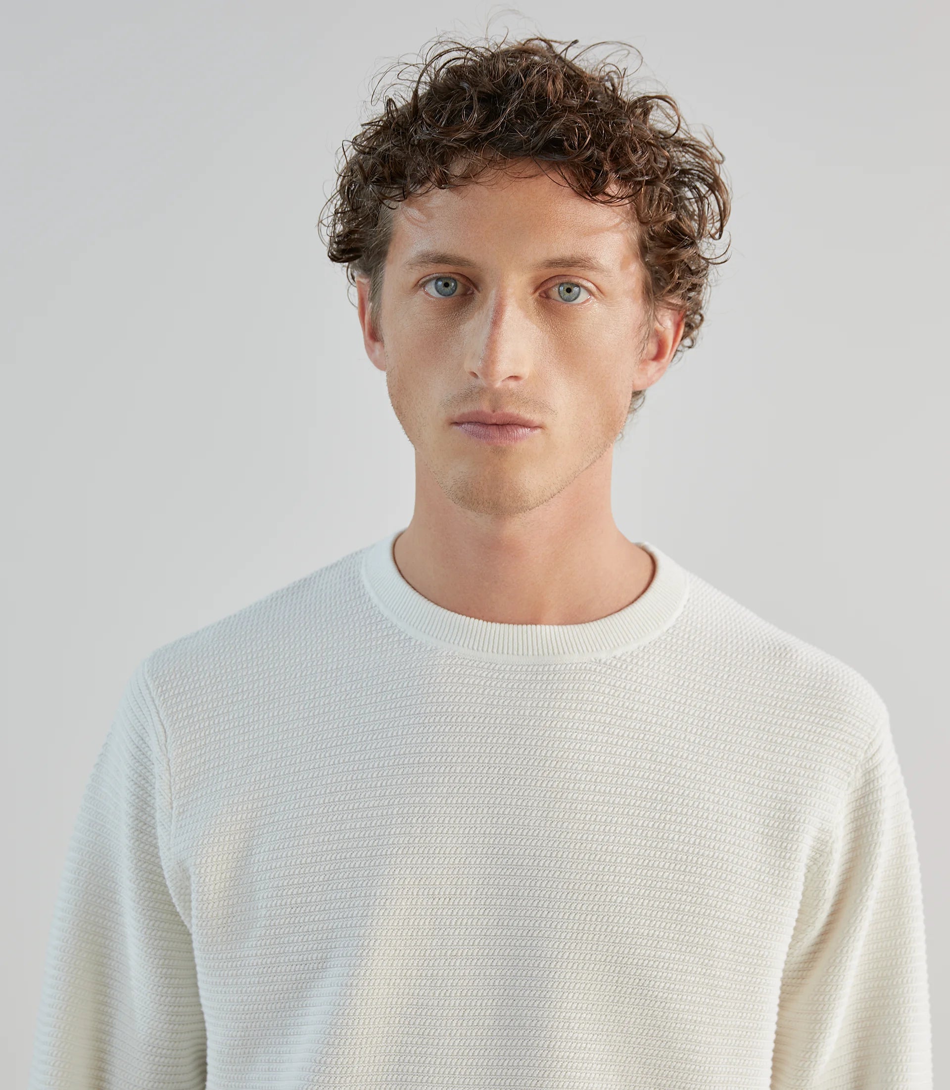 Pull col rond en jeu de points écru - IZAC