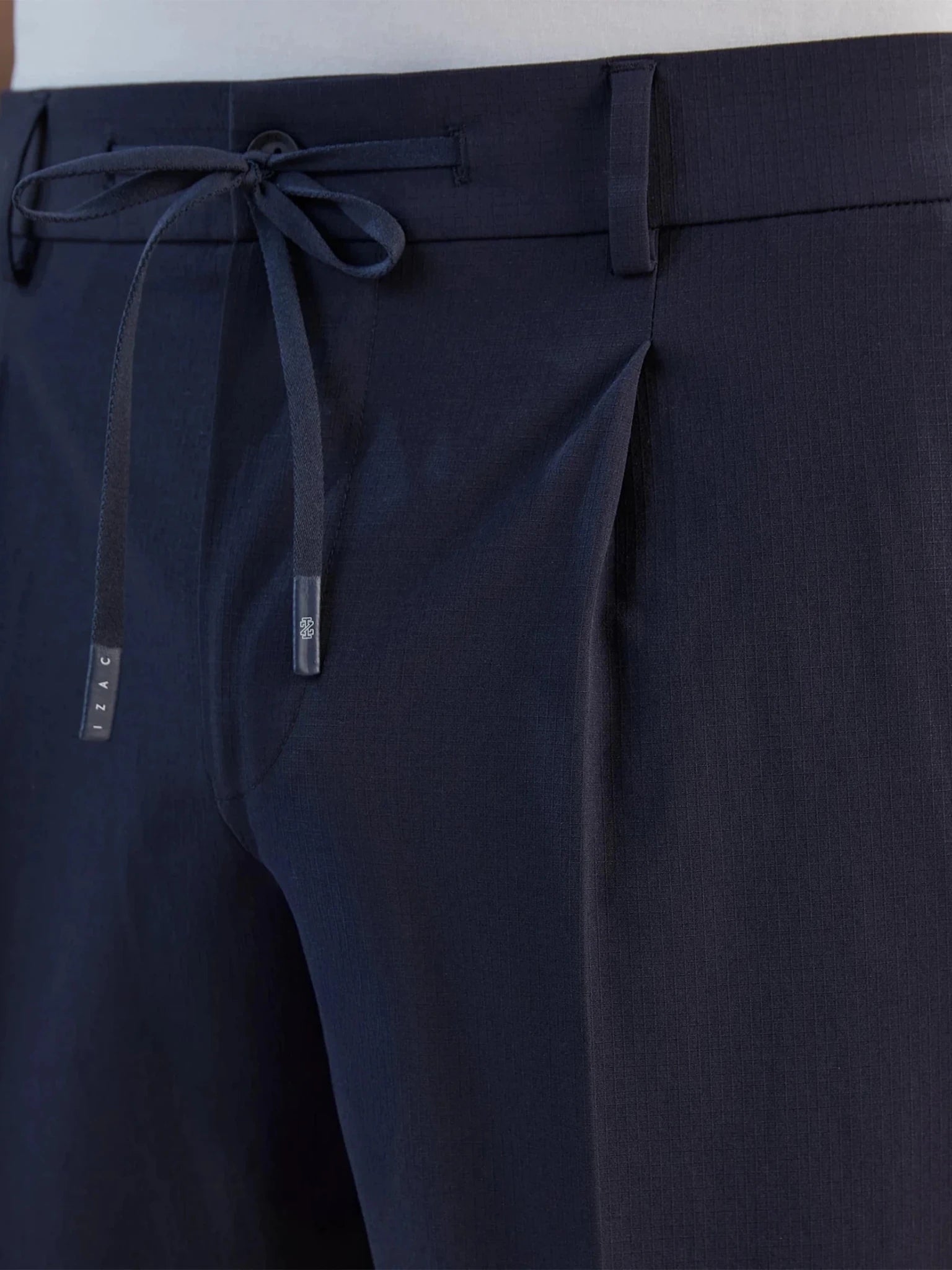 Pantalon ville en tissu technique marine