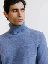 Pull en laine col roulé indigo