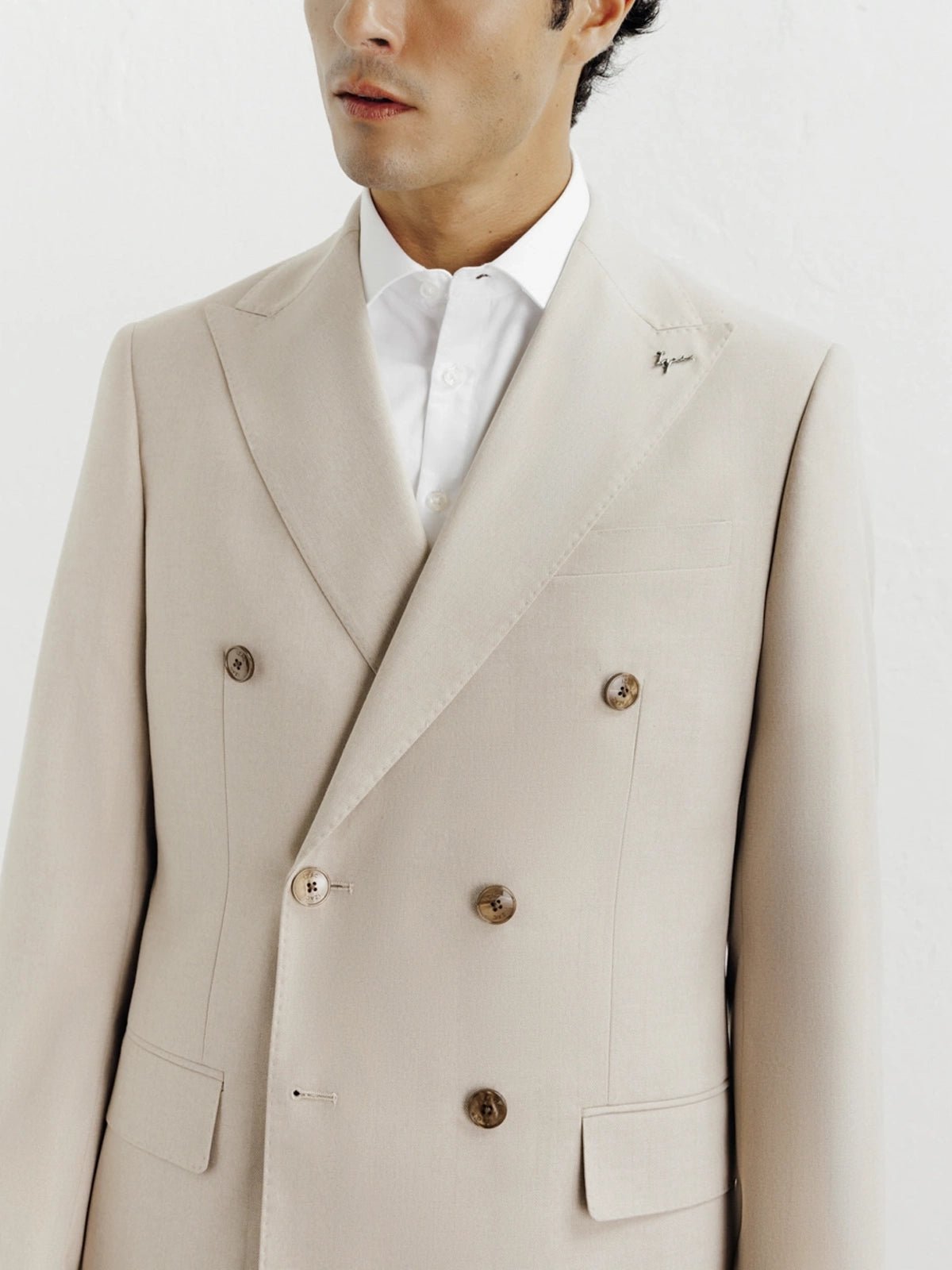 Costume croisé beige