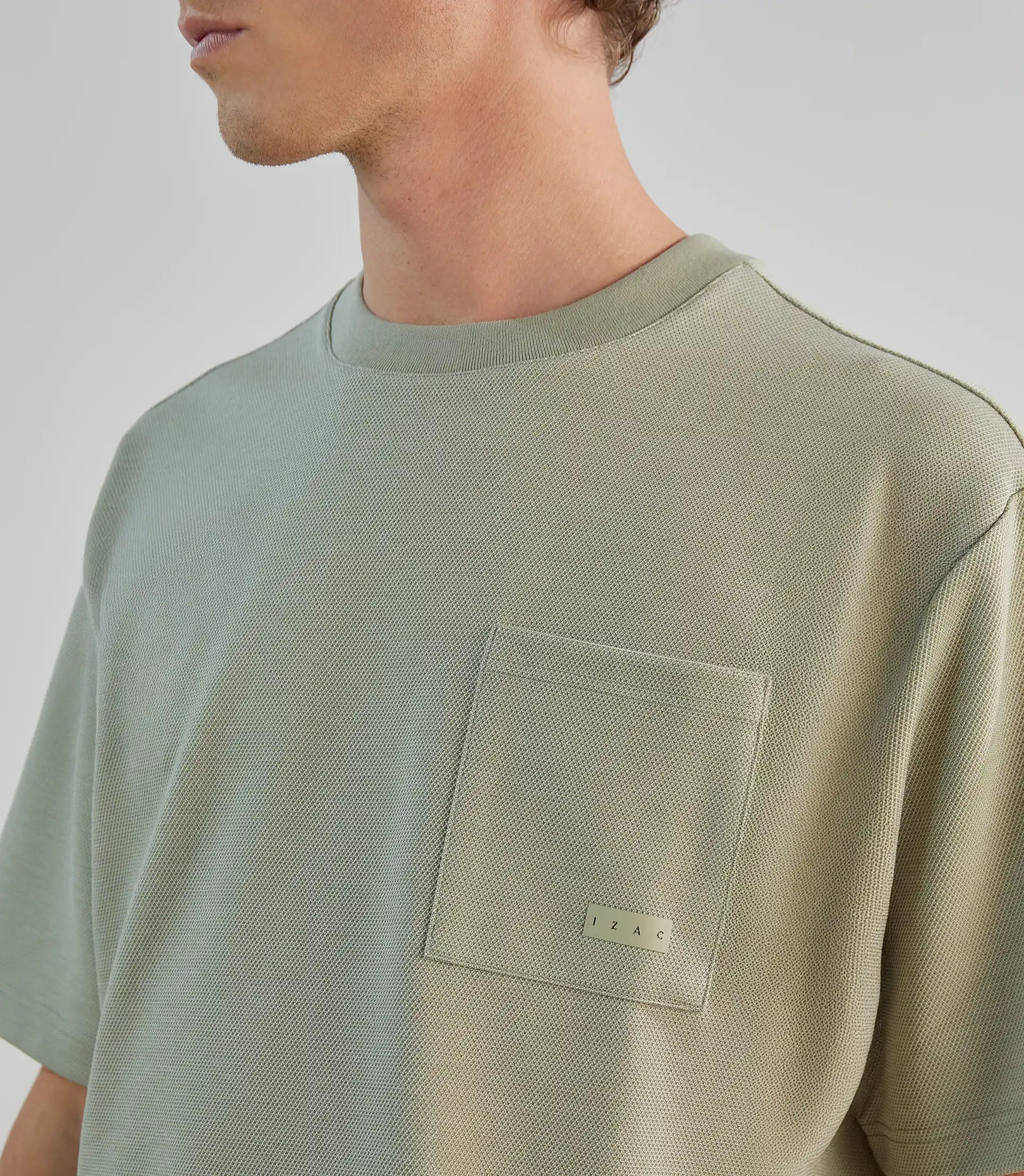 T-shirt col rond en jeu de points kaki - IZAC