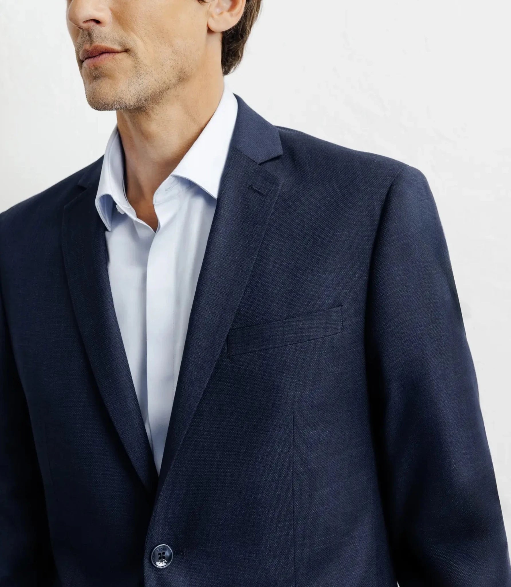 Navy 2-button suit
